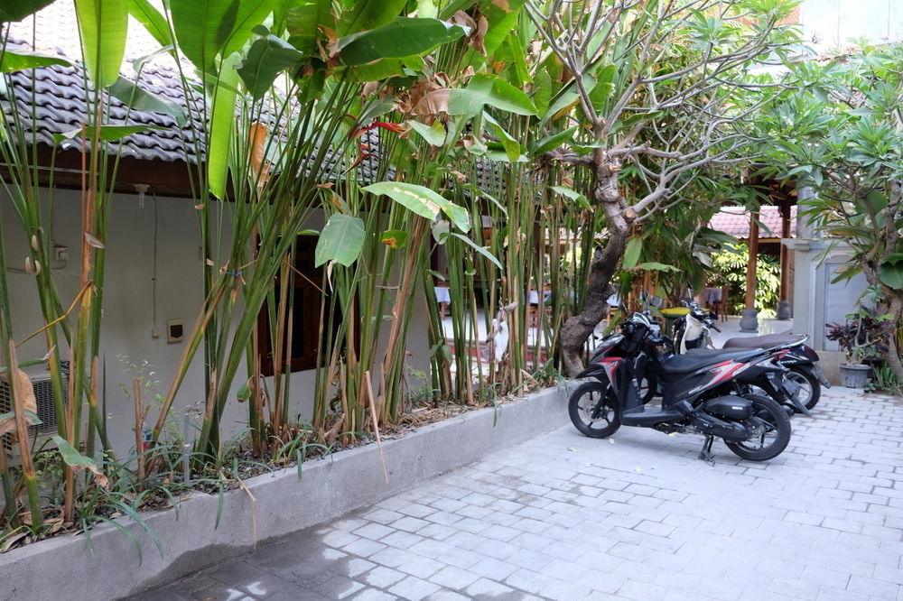 Palm Garden Kuta Hotel Kuta Lombok Kültér fotó