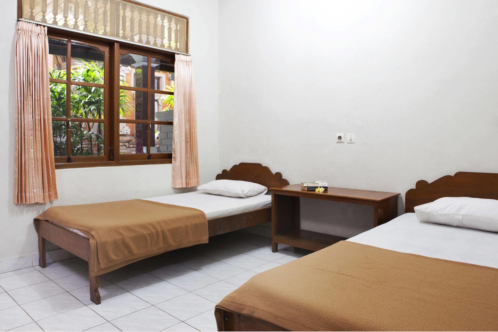 Palm Garden Kuta Hotel Kuta Lombok Kültér fotó