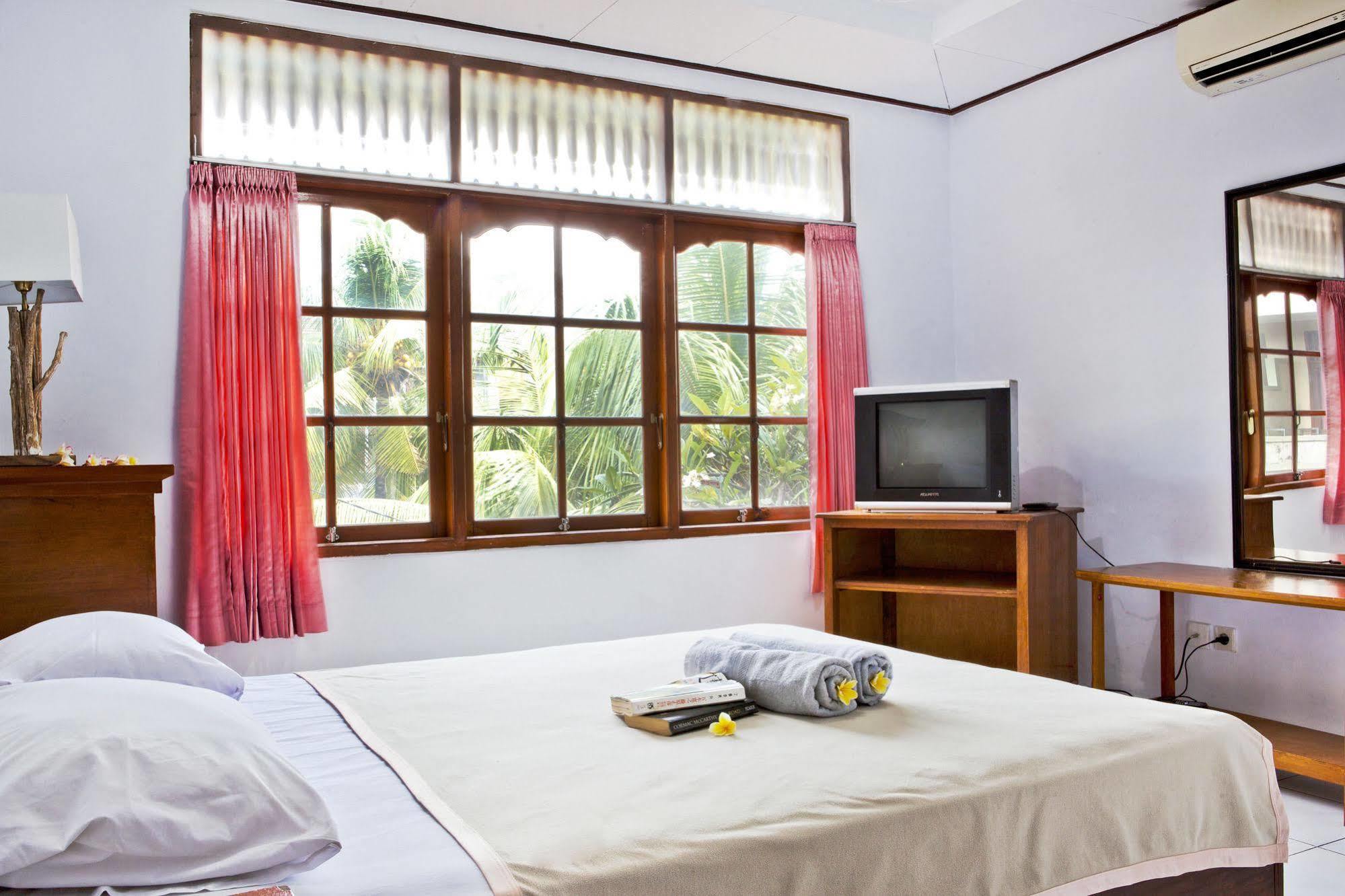 Palm Garden Kuta Hotel Kuta Lombok Kültér fotó