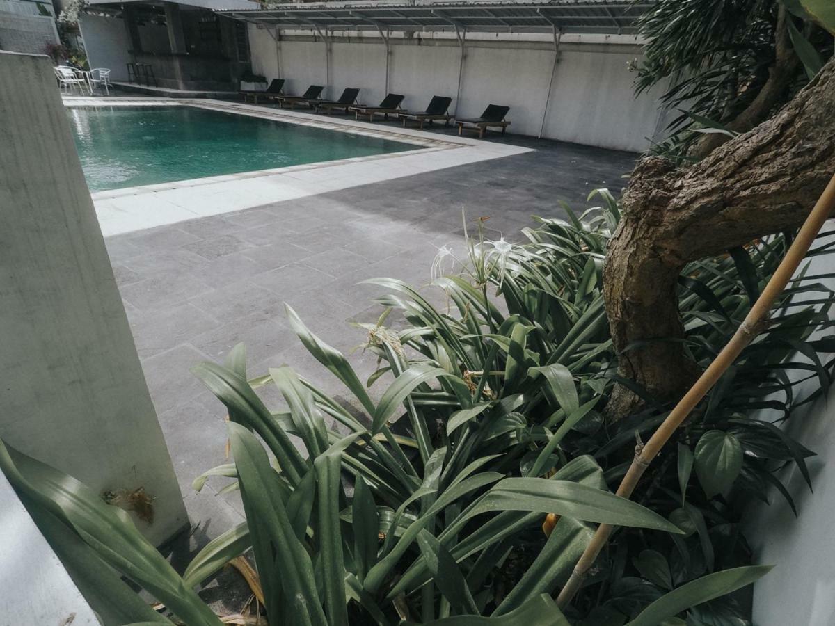 Palm Garden Kuta Hotel Kuta Lombok Kültér fotó